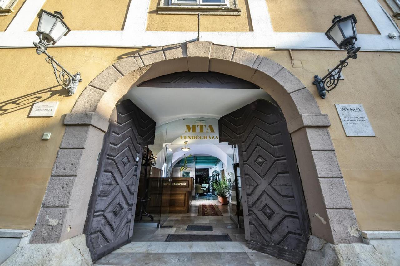 Academy Pension Budapest Kültér fotó